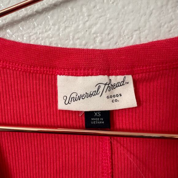 Universal Thread ribbed V-neck tank top red - Picture 4 of 5